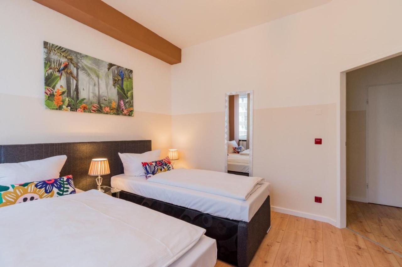 Big Fancy Apartments City Center 베를린 외부 사진