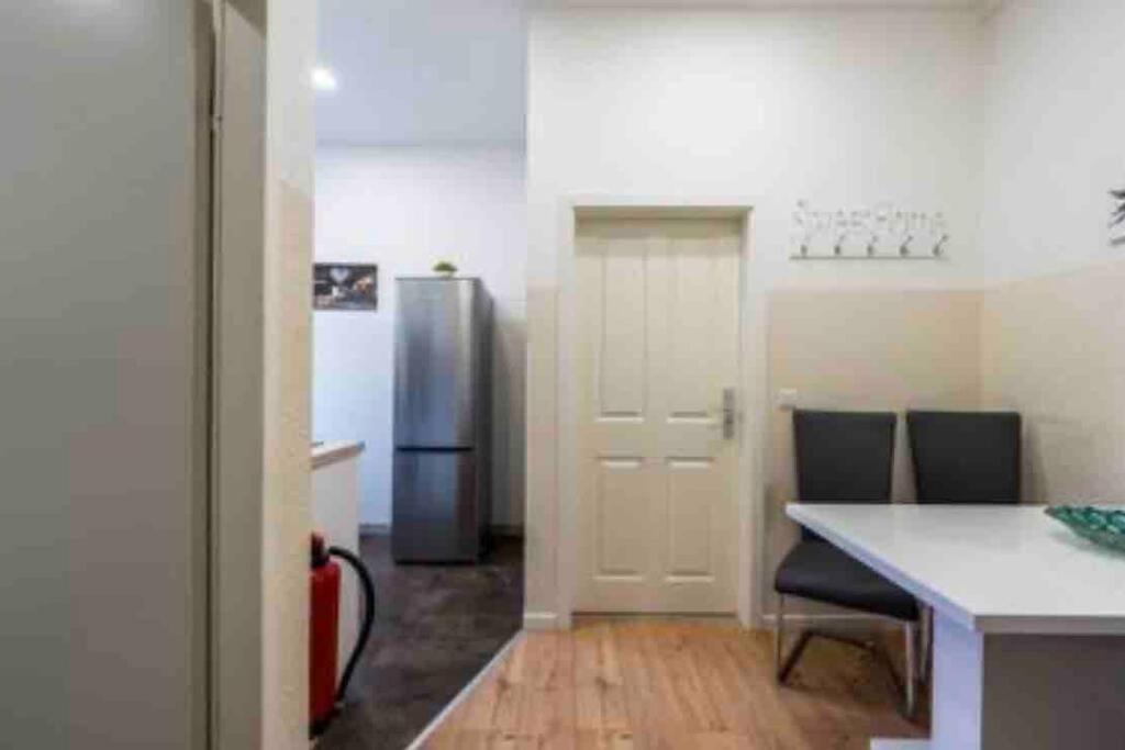 Big Fancy Apartments City Center 베를린 외부 사진